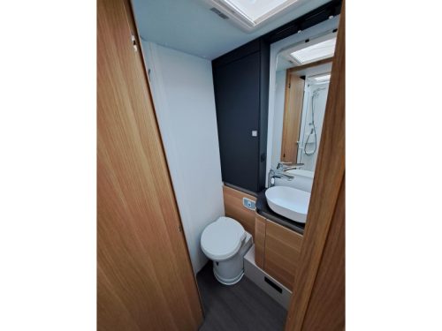 Adria Matrix 670 SL Axess Fiat 180 PS Foto: 15
