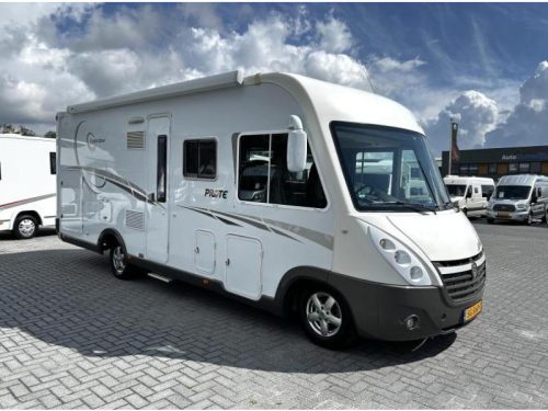 Pilote Explorateur G 741 Transverse bed/Pull-down bed/Alde/2012 photo: 1