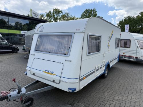 Knaus Blue Line 450 TF con asiento en U y avanc&eacute; de 2023 foto: 3