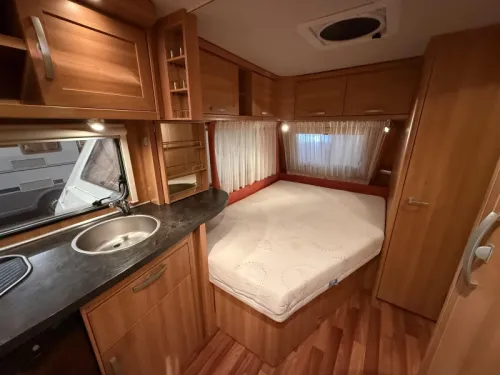 Eriba Sporting 465 FRANSB MOVER MARKISENZELT Foto: 5