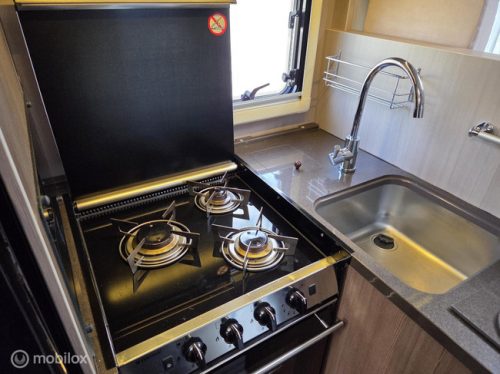 Adria MATRIX SUPREME M687 SL Foto: 15