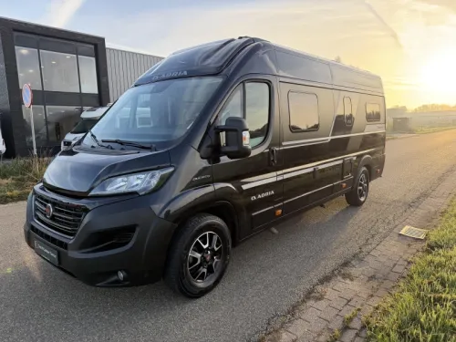 Adria Twin Supreme 640 SGX Lithium, inversor, Solar foto: 29