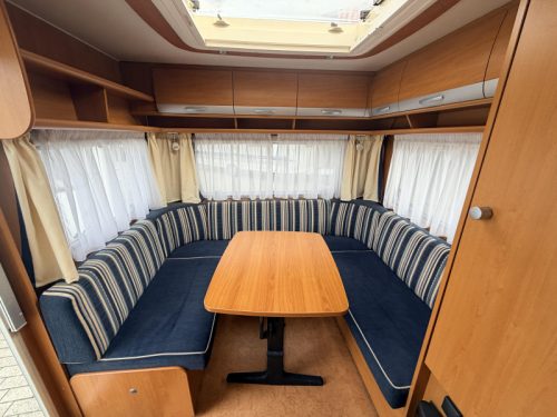 Dethleffs Camper Lifestyle 590 S Queensbed Airco Zelt Foto: 12