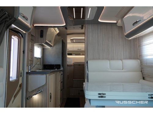 Elnagh T-LOFT 529 140Pk 5-Person Level System | Roof Air Conditioner | VAT camper photo: 5