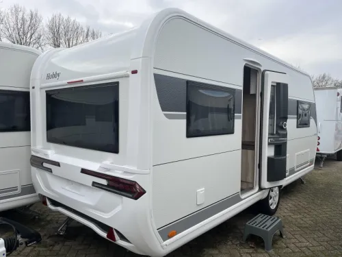 Hobby De Luxe 540 UL 1800kg-bedvebred-reswiel Foto: 1