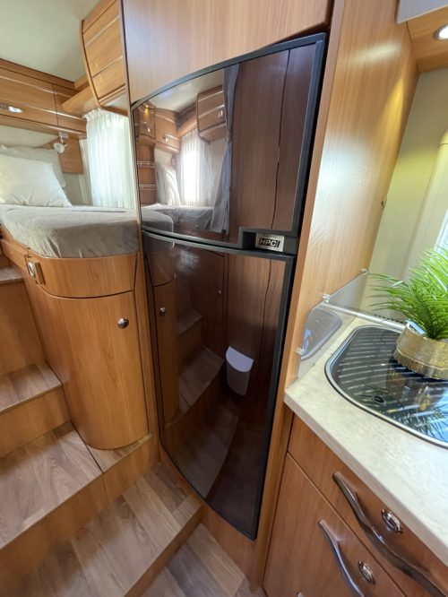 Hymer T 588 CL SINGLE BEDS AUTOMATIC BEARLOCK + CAMERA photo: 7