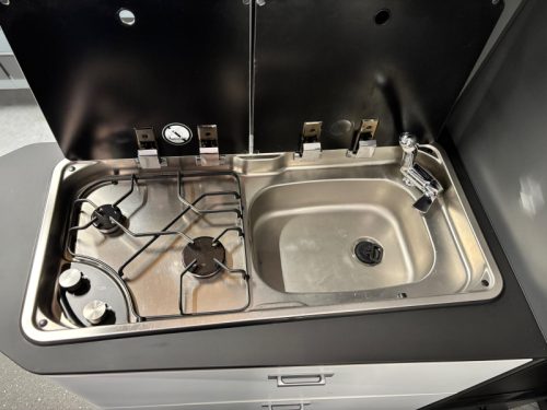Adria Twin Sports 640 SGX Techo elevable + Autom 180 CV 43H foto: 13