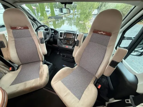 Carthago Chic C-Line T 4.9 LE - VOLL MIT ZUBEH&Ouml;R Foto: 11