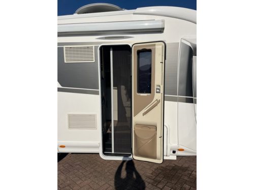 McLouis Carat 480 G 2x Airco Cruise Queensbed Hubbett Android Foto: 7