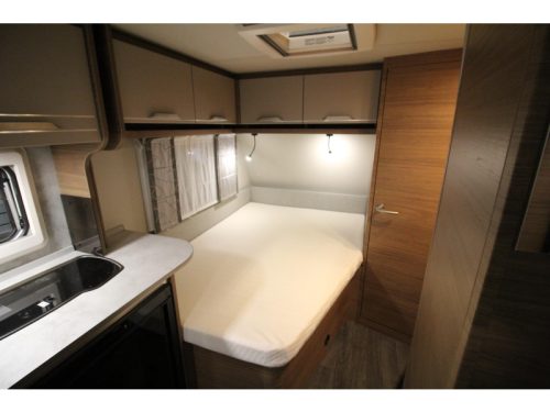 Knaus Sport 450 FU Awning Walker, Mover, photo: 8
