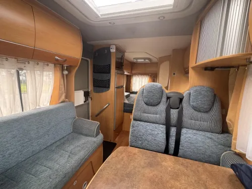 Chausson Alegro 67 Mit franz&ouml;sischem Bett und Tempomat Foto: 5