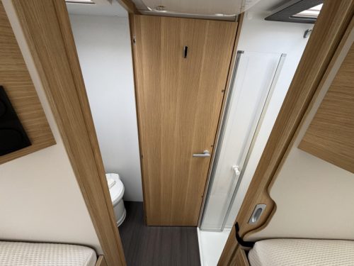 Adria Matrix Plus 670 DL Automatic Lithium Air Conditioning photo: 18