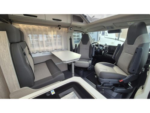 Bravia Mobil SWAN 636 180HP Automatic FullOption photo: 7