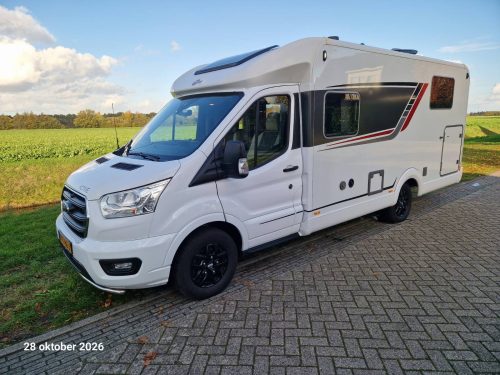 B&uuml;rstner LINEO T 690 G Active con camas individuales, autom&aacute;tico en estado nuevo