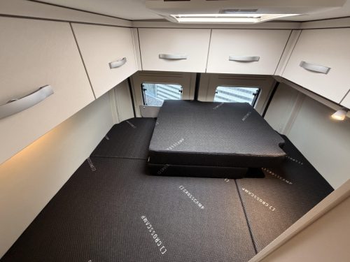 Crosscamp Full 600 CV 180CV Automaat Airco foto: 11