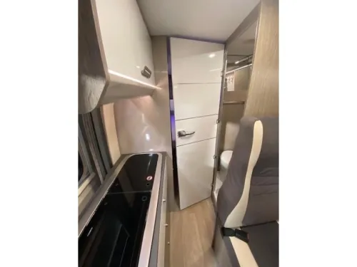 Chausson V697 VIP Automatic, Single beds! photo: 9