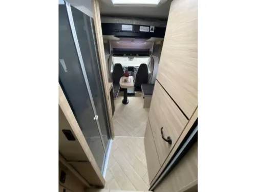 Chausson 777 Premium Etappe Line 8 speed auto. photo: 19