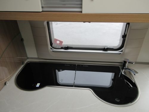 Hobby De Luxe 455 UF SEHR GEPFLEGT UND MIT MOVER Foto: 11