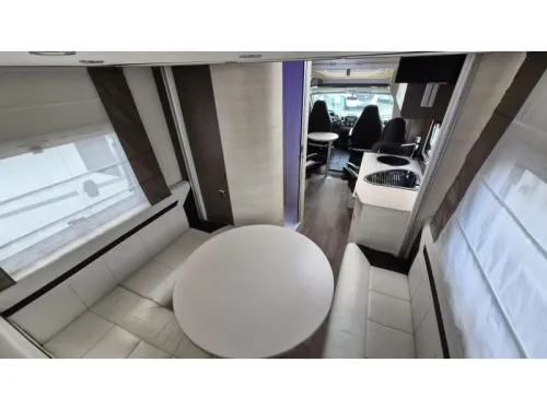Chausson Welcome 711 TL Round Seating 4-person photo: 10