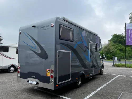 Iveco Freeliner  photo: 2