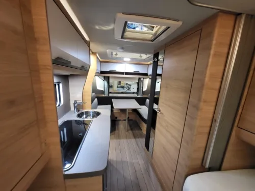 Knaus Sudwind Black Selection 460 EU sofort lieferbar Foto: 7