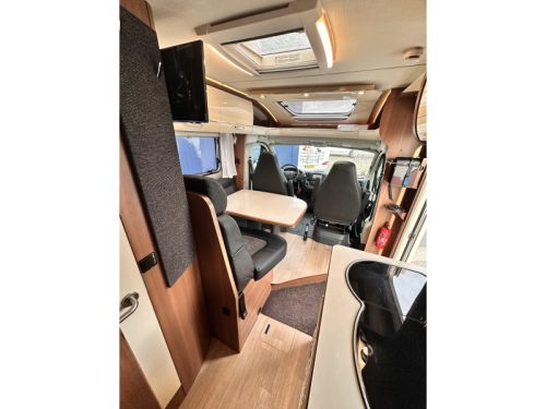 LMC Passion T 663 G 2000&euro; d'options suppl&eacute;mentaires gratuites photo : 5