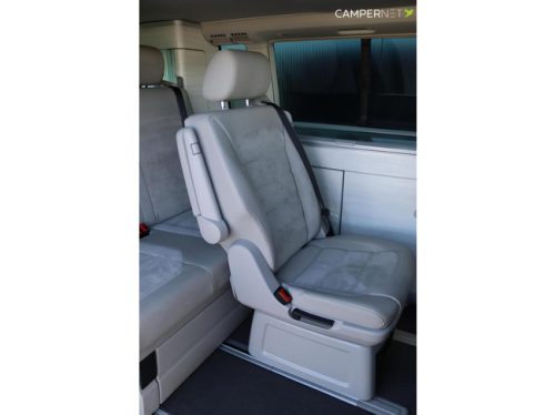 Volkswagen California T6 2.0 TDI 204pk DSG | Dynamic Chassis Control | 5. Sitzplatz | Dynaudio | Aufstelldach | Sitzheizung | Anh&auml;ngerkupplung | Bear Foto: 6