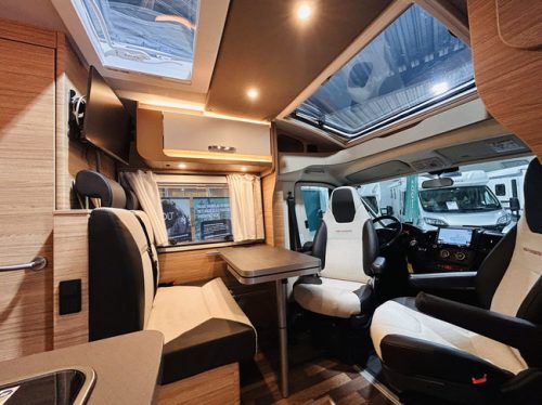 Weinsberg CaraCompact Edition Pepper 600 MEG Enkele bedden! 165 Pk! 2023! foto: 9