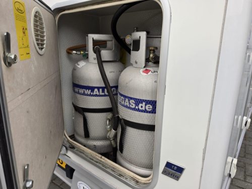 Adria Coral Compact 574 SP Fixed bed, 6M, Garage  photo: 11