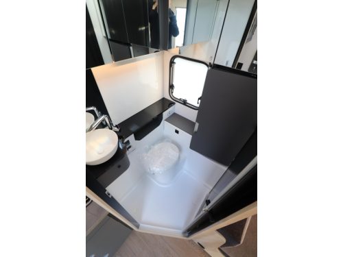 Hobby De Luxe 460 SL MODEL 2027 - 793 Foto: 14
