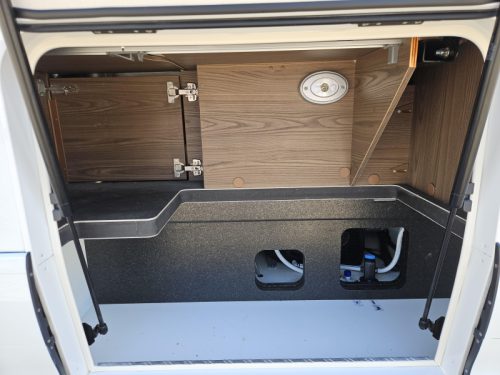 Hymer B674 SL  photo: 18