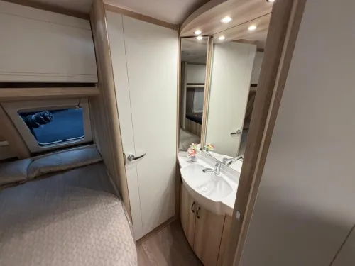 Hobby De Luxe 400 SFE SPECIAL PRICE! photo: 6