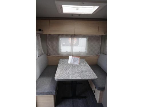 Weinsberg CaraCito 470 EU 1500kg/AIRCO/VLOERVERW. Foto: 15