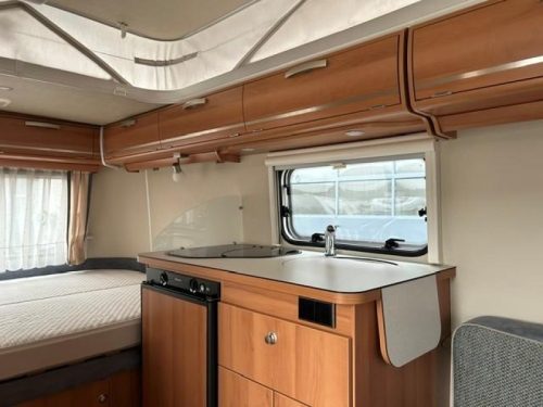 Eriba Touring Triton 418 UNICO AUvent photo : 5