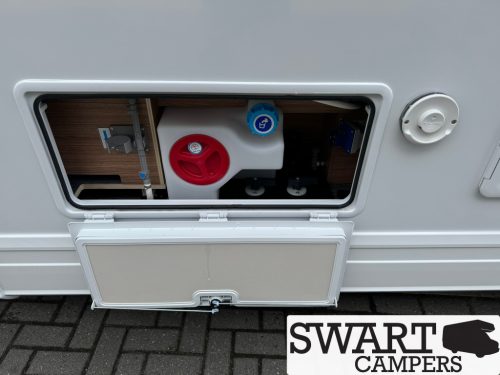 Weinsberg CaraLoft Ford 650 MEG, 155 hp automatic Single beds photo: 23