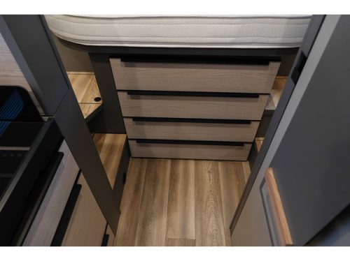 NIESMANN BISCHOFF iSmove 7.3 F 180Pk Automatic | Roof air conditioning | Lithium battery. Seat heating photo: 15