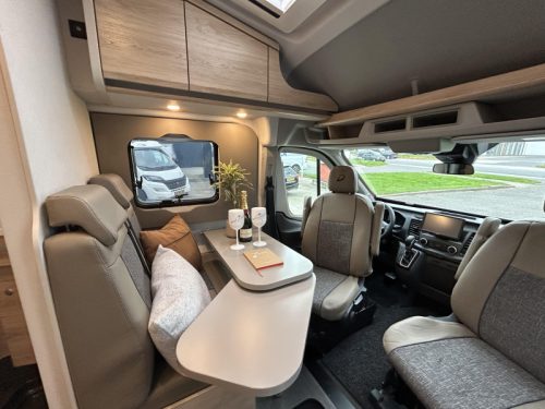 Dethleffs Globetrail 590 DK Compacte buscamper  foto: 15