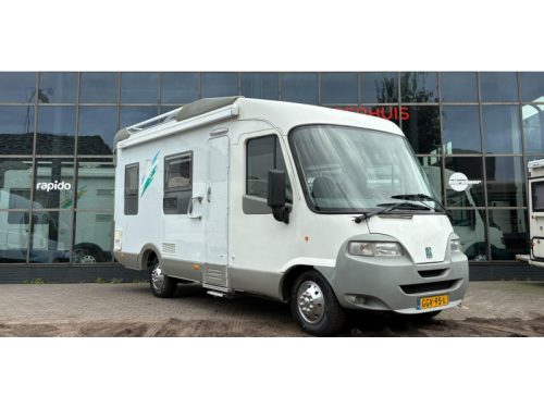 Knaus Travel-Liner 640 Airco, Festbett, Hubbett Foto: 1