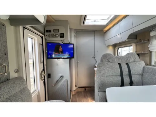 Hymer Tramp 578 GL NAVI|CAM|SAT/TV/OYSTER 85 photo: 15