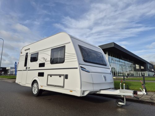 Tabbert Cazadora 420 QD 2.3 Layout with mega kitchen! photo: 4