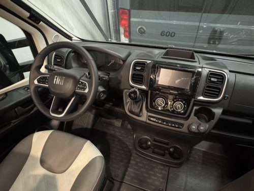 Knaus L!ve Ti 650 MF foto: 16