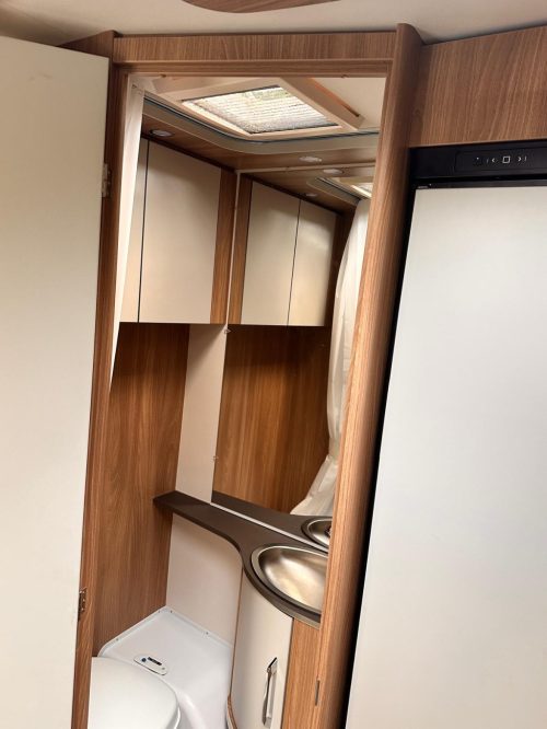 B&uuml;rstner Premio Plus 510 TK - Very luxurious photo: 12