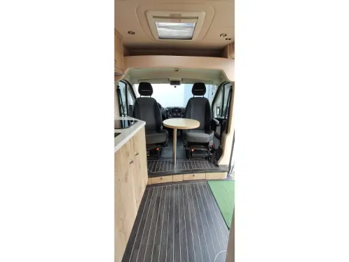 Peugeot Boxer 600 Innova Custom Build / Off-grid  photo: 10