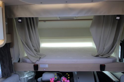 Autostar i 730 LJ Prestige design edition photo: 16