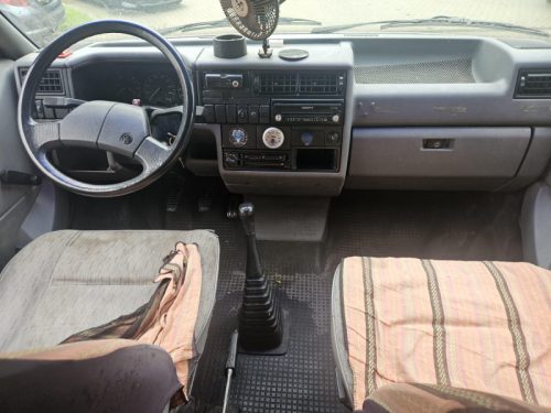 Volkswagen T4 photo: 9