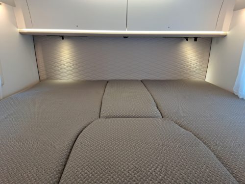 Adria Sonic 600 SL 180HP (ex-rental) photo: 10