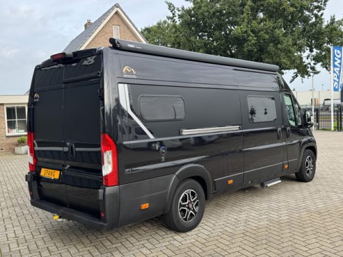 mooveo Van 63 EB Automaat Super luxe 180pk Foto: 2