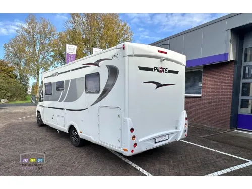 Pilote P 740 C NL+ NAP and very complete photo: 2