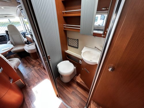 Hymer B594 Querbett/Hubbett/2011/6.9M Foto: 13