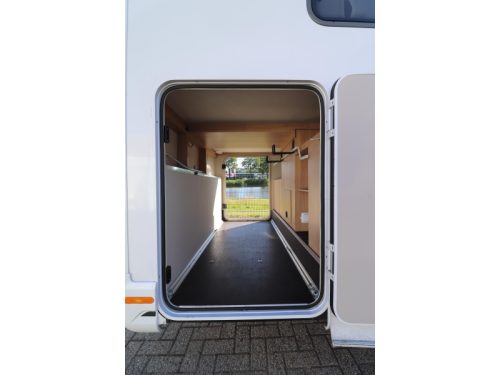 Knaus Sky TI 700 MEG Automatic / Single beds photo: 7